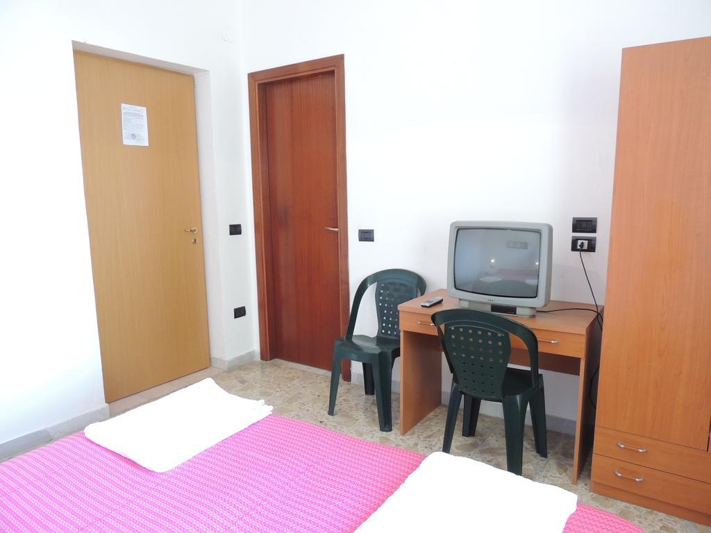 Albergo Il Terrazzino Vibo Valentia Marina Zimmer foto
