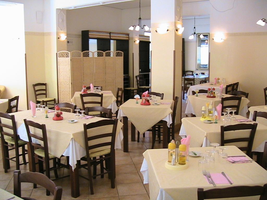 Albergo Il Terrazzino Vibo Valentia Marina Exterior foto